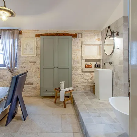 Botra Maria Luxury By Interhome